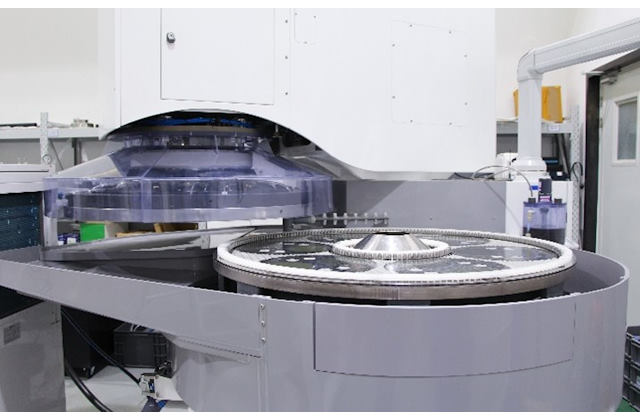 Сепараторы (планетарные держатели) с пластинами на нижнем диске